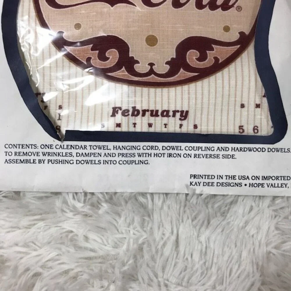 NWOT Vintage Coca-Cola Old Fashioned Linen Hanging Calendar Towel